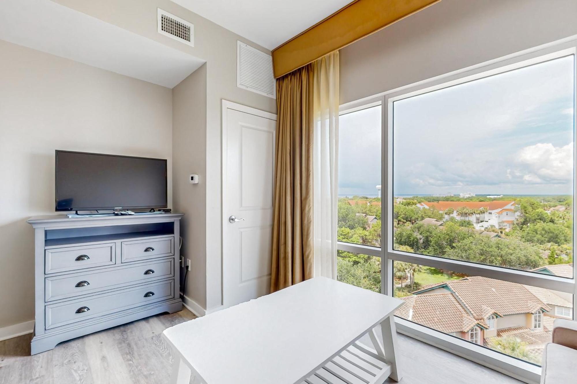 Luau Condos V Destin Room photo